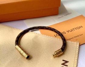 Tìm hiểu về vòng tay Louis Vuitton Confidential Bracelet 