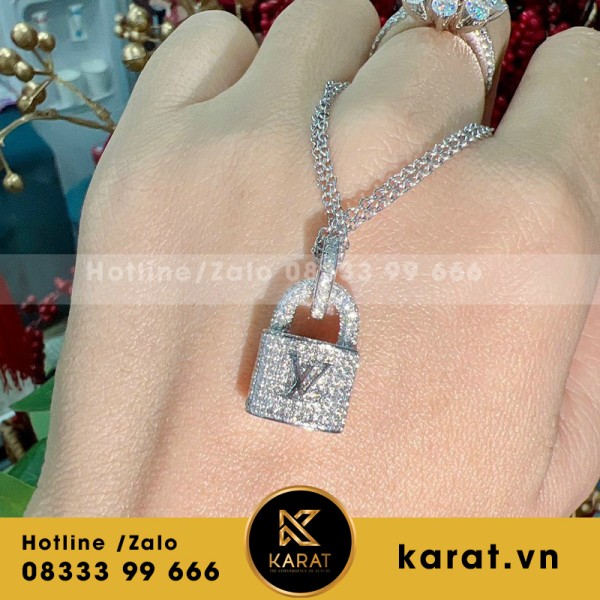 Dây chuyền Hình túi Louis Vuitton nạm kim cương thiên nhiên, chế tác vàng trắng 18k