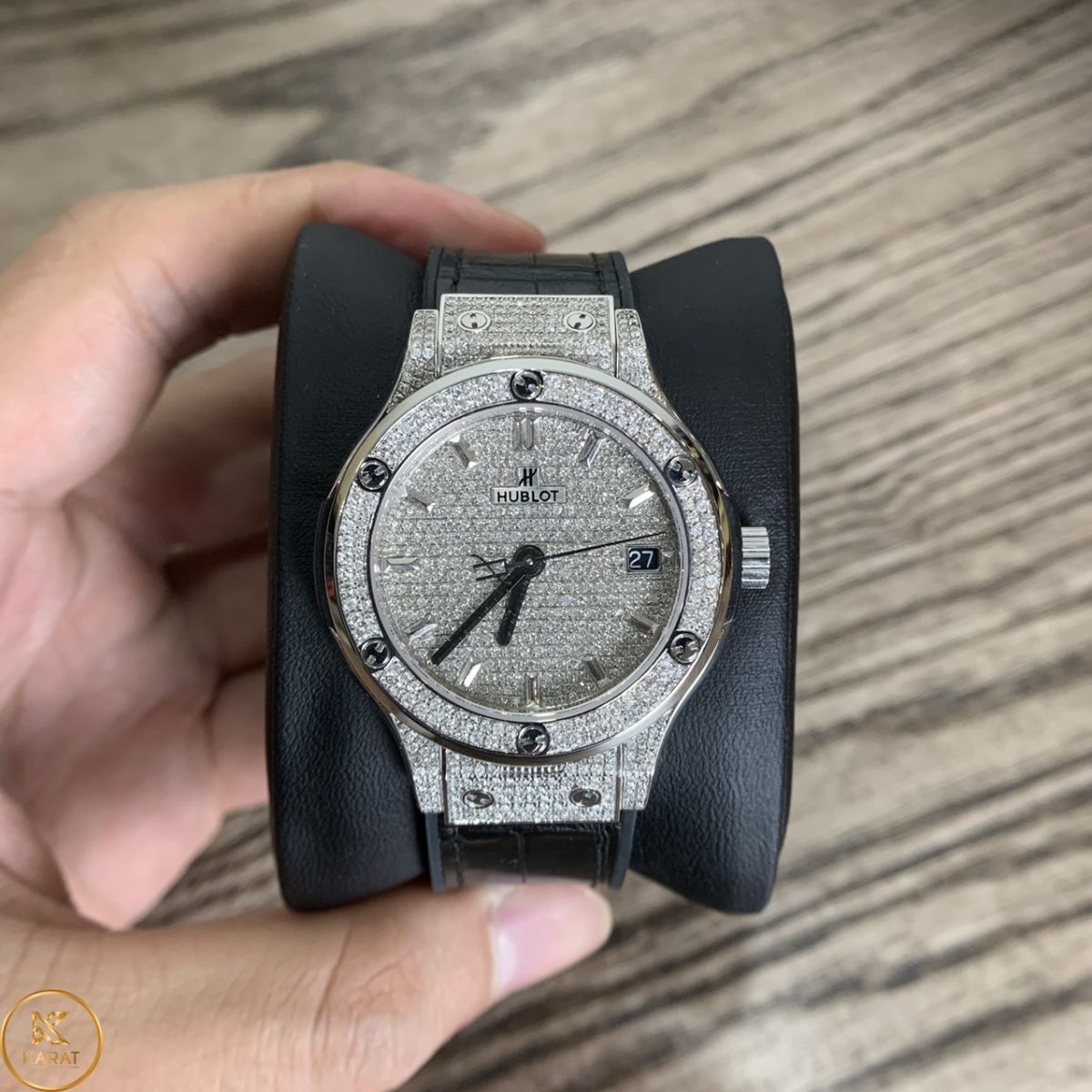 Đồng Hồ Hublot Classic Fusion sở hữu vẻ đẹp riêng