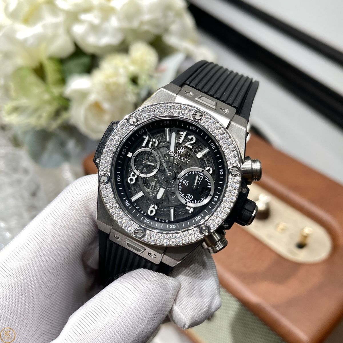 Vẻ đẹp riêng của Đồng Hồ Hublot Big Bang Diamonds