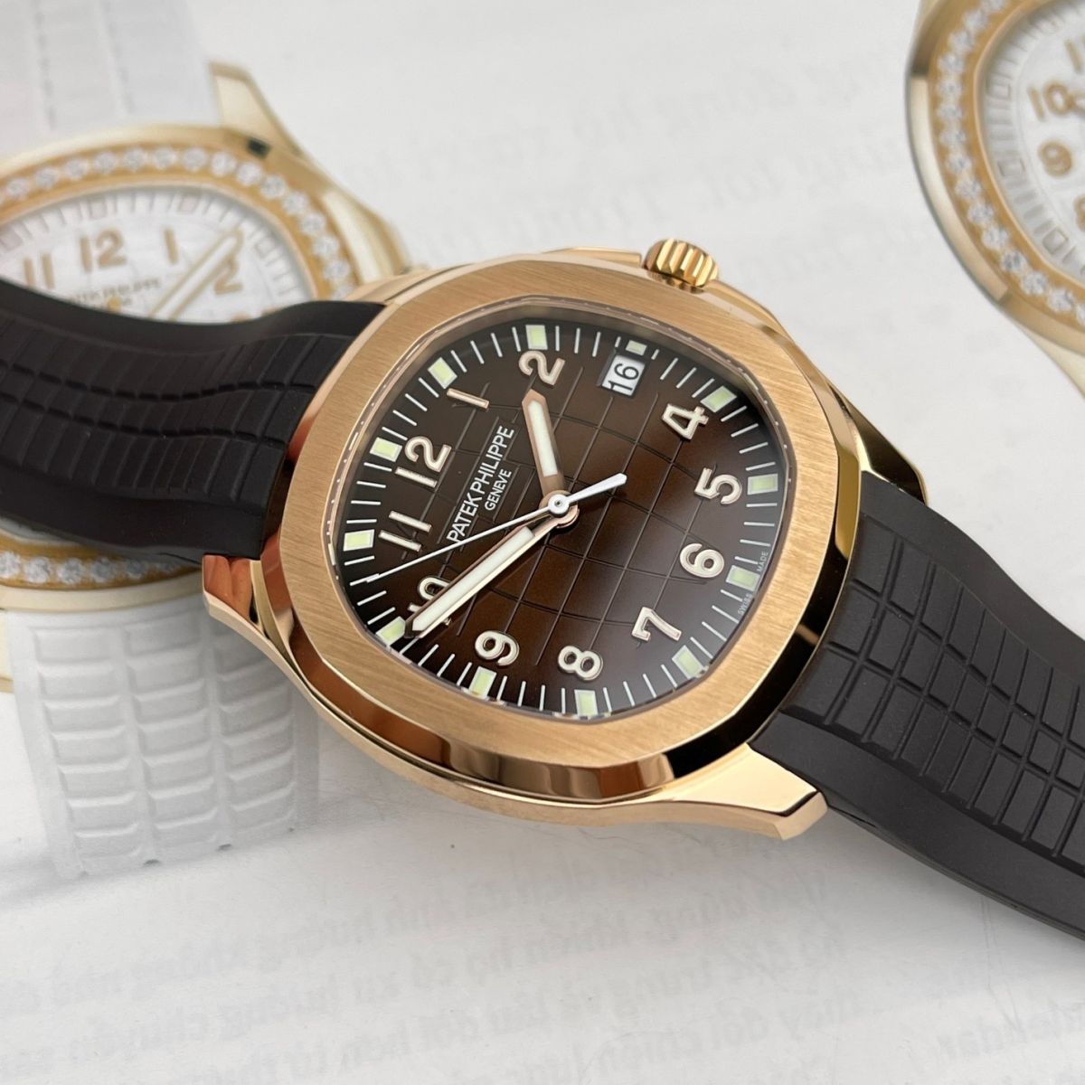 Đồng Hồ Patek Philippe Aquanaut 5167R Fake 1 luôn hoạt động chính xác