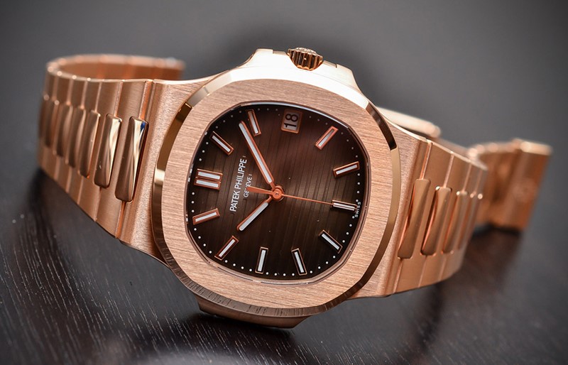 Dây đeo đồng hồ Patek Philippe Nautilus 5711/1R bằng kim loại cao cấp