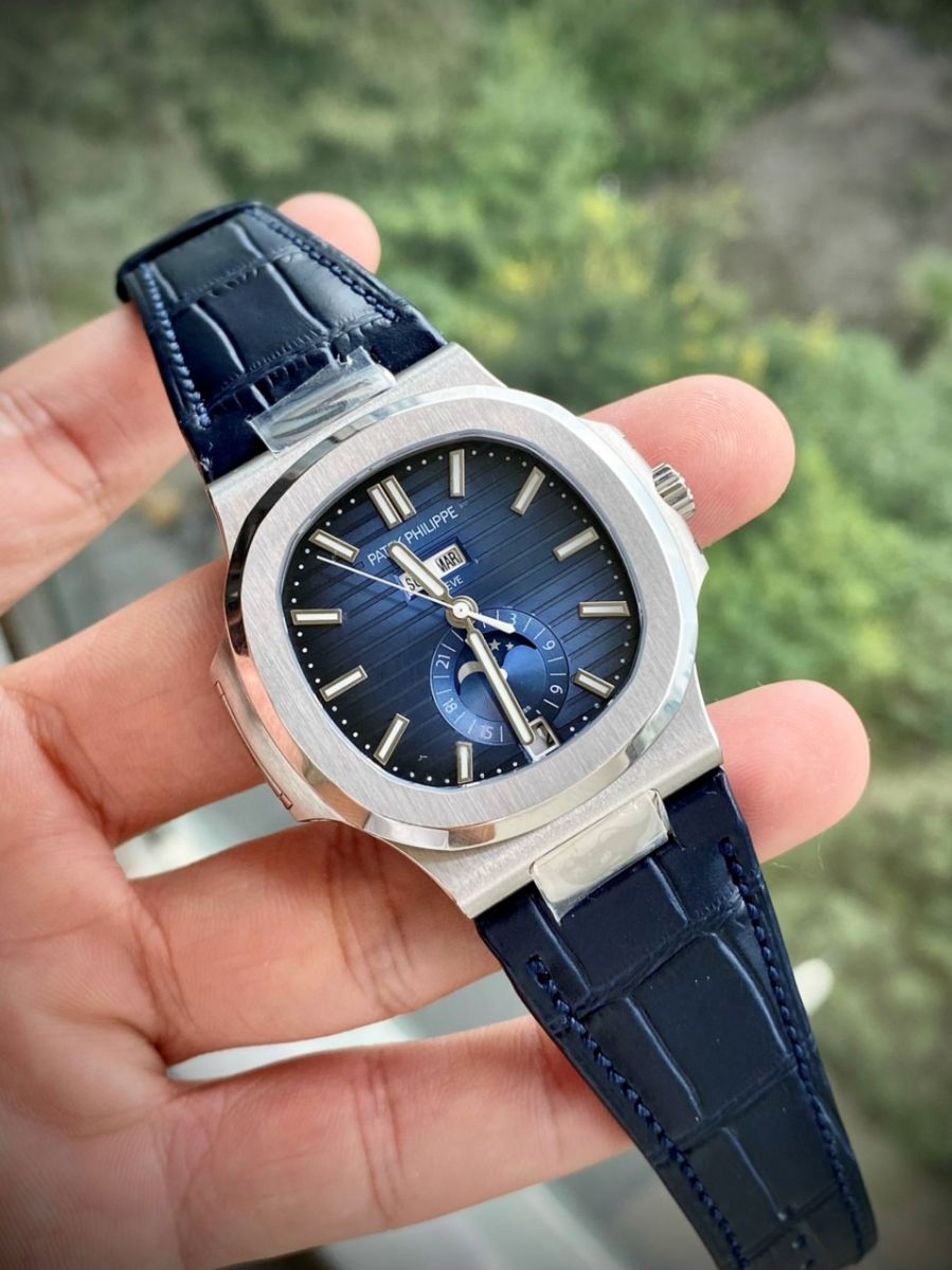 Mặt số Đồng Hồ Patek Philippe Nautilus 5726 thiết kế rõ nét