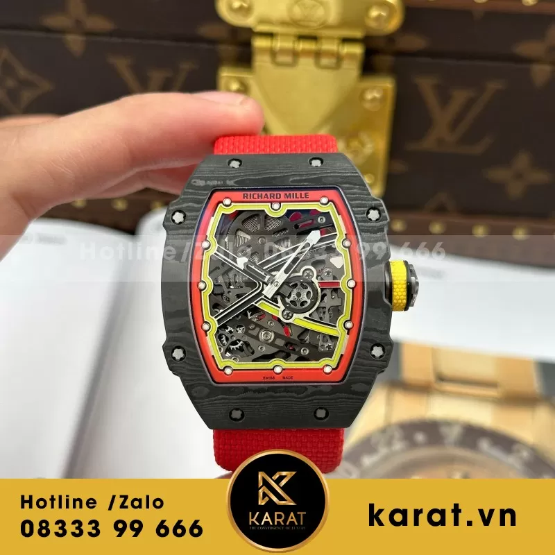 Đồng Hồ Richard Mille Chế Tác RM67-02 Vỏ Carbon Siêu Mỏng Siêu Nhẹ 37 Grams 38.7×47.52mm