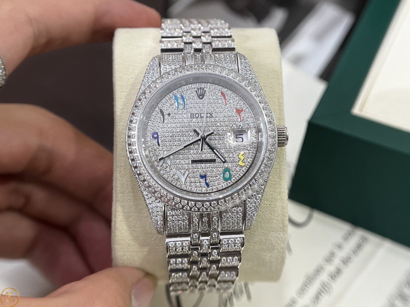 Đồng hồ Rolex replica được giới siêu giàu săn đón