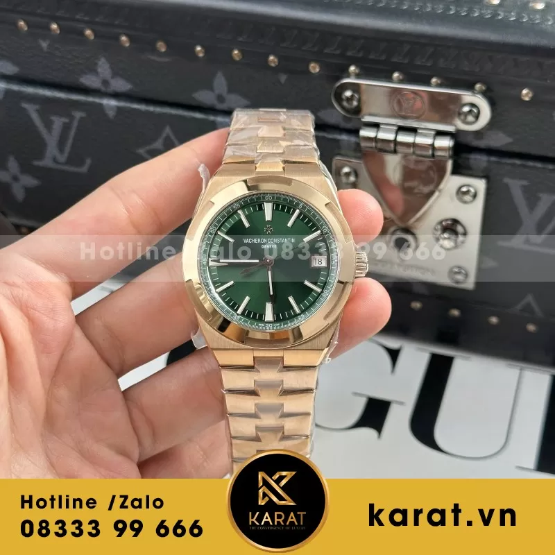 Đồng Hồ Vacheron Constantin Overseas 4500V Replica 11 Mặt Xanh Lá Cây 41mm